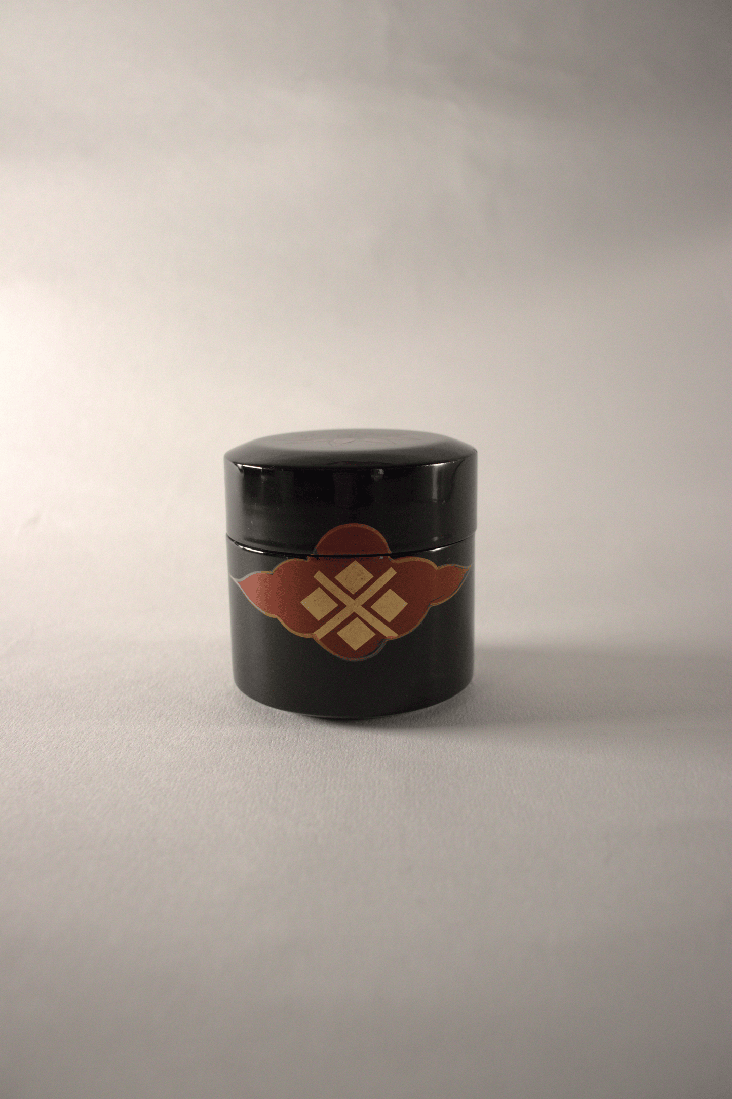 Boîte à thé / Natsumé Fubuki