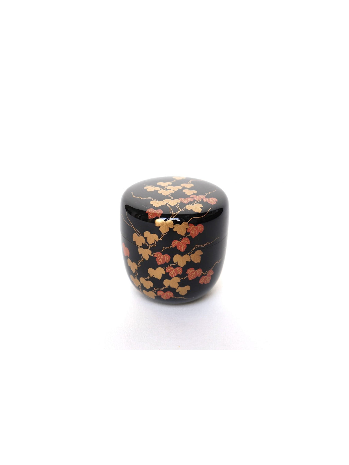 Natsumé / Yamanaka-nuri "Tsuta" makié matcha box