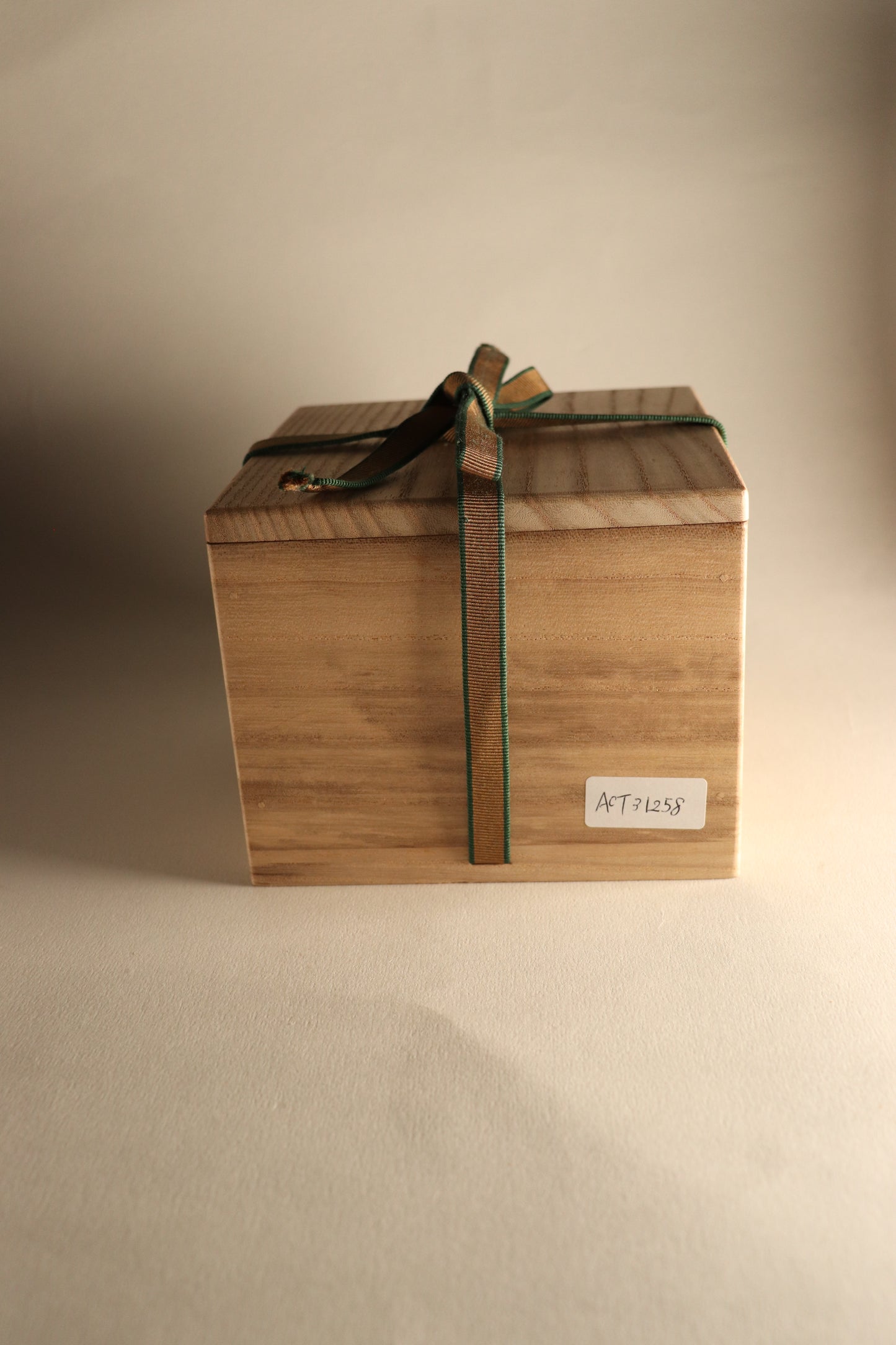 Bol à matcha / Kyoto AKANEGAMA OKADA KAKEI "KINSAI MUREBANA"