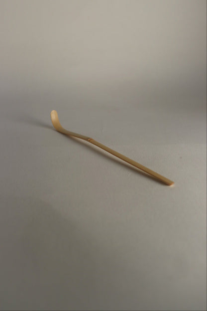 Cuillère à matcha en bamboo / Chashaku