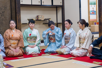 Atelier Kōdō Exceptionnel de Kumiko / L’art d’« écouter » l’encens